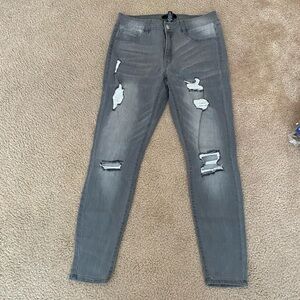 Refuge  Gray Distressed Women's Jeans